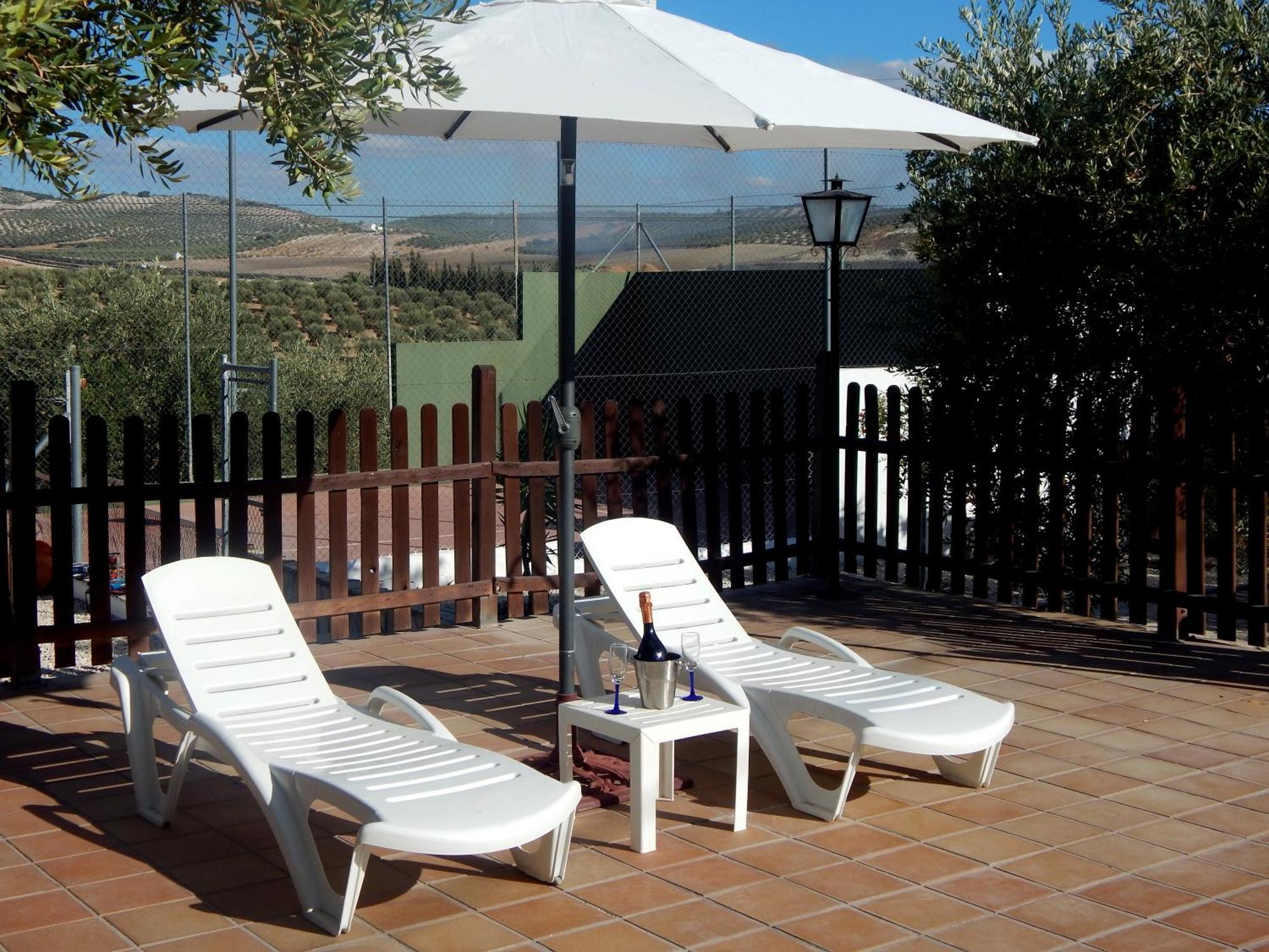 Villa Maria - Pista De Padel Y Piscina Baena Kültér fotó